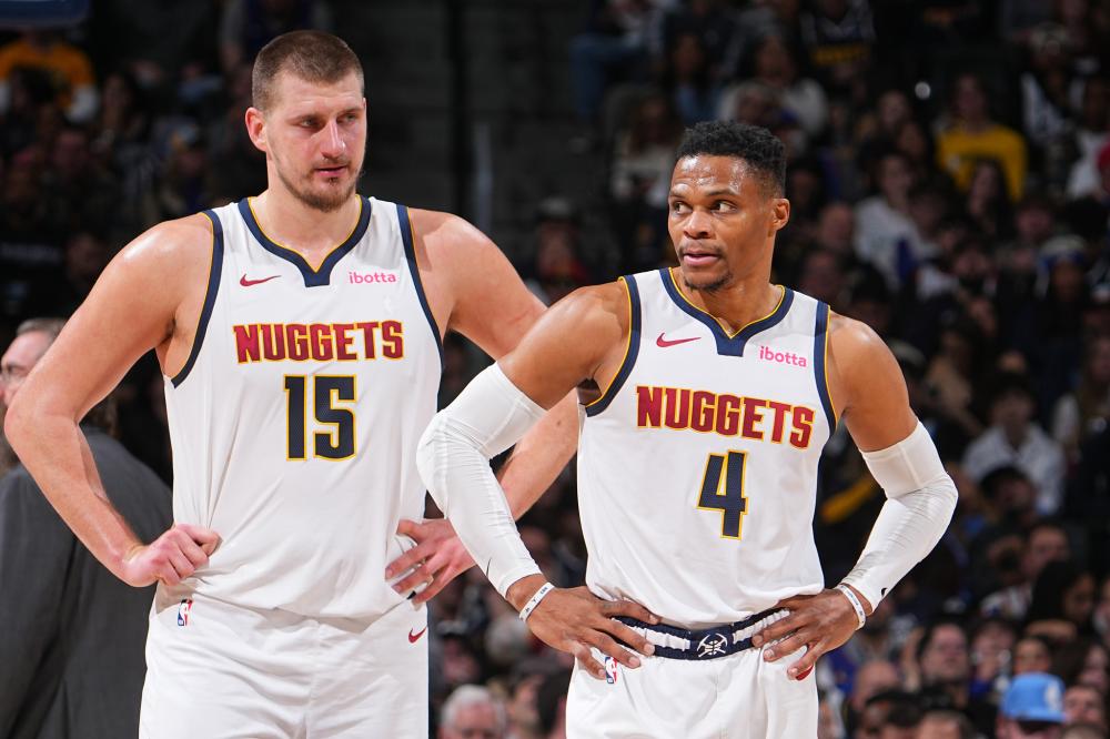 赛季中一路 赛季中一路