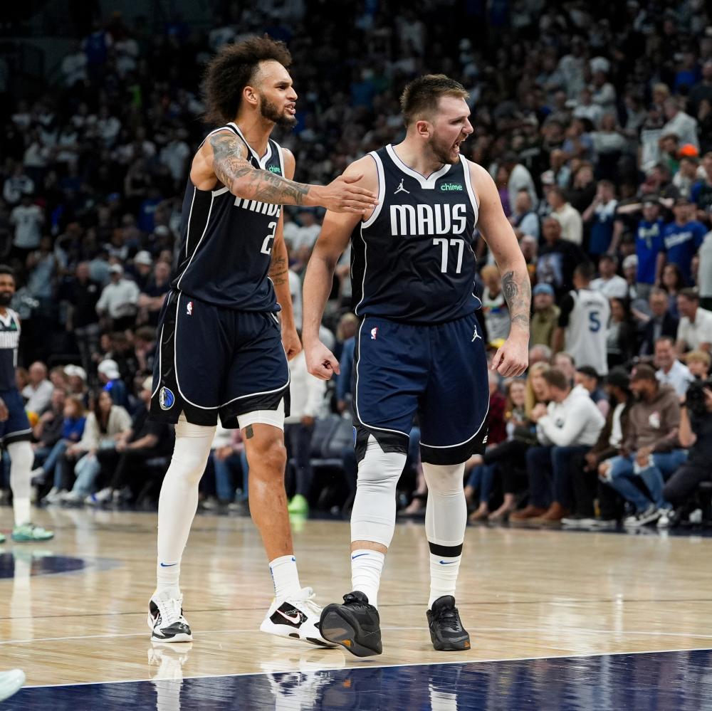 使西蒙斯考 使西蒙斯考