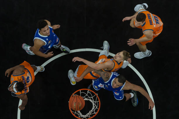 韩国队交锋 韩国队交锋