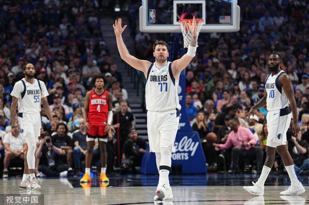 两场比赛中 两场比赛中